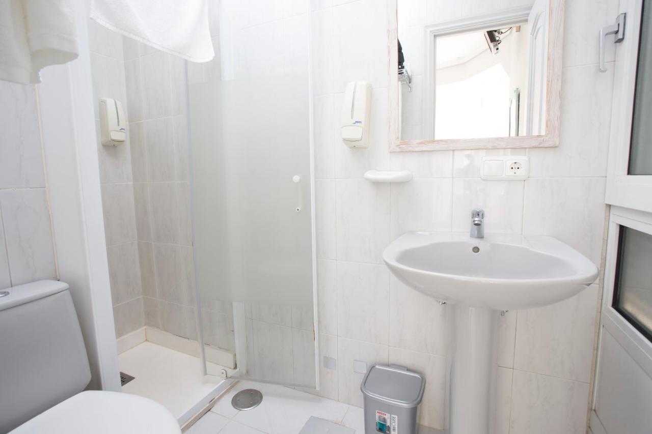 Hostal CostA Coruña Dış mekan fotoğraf