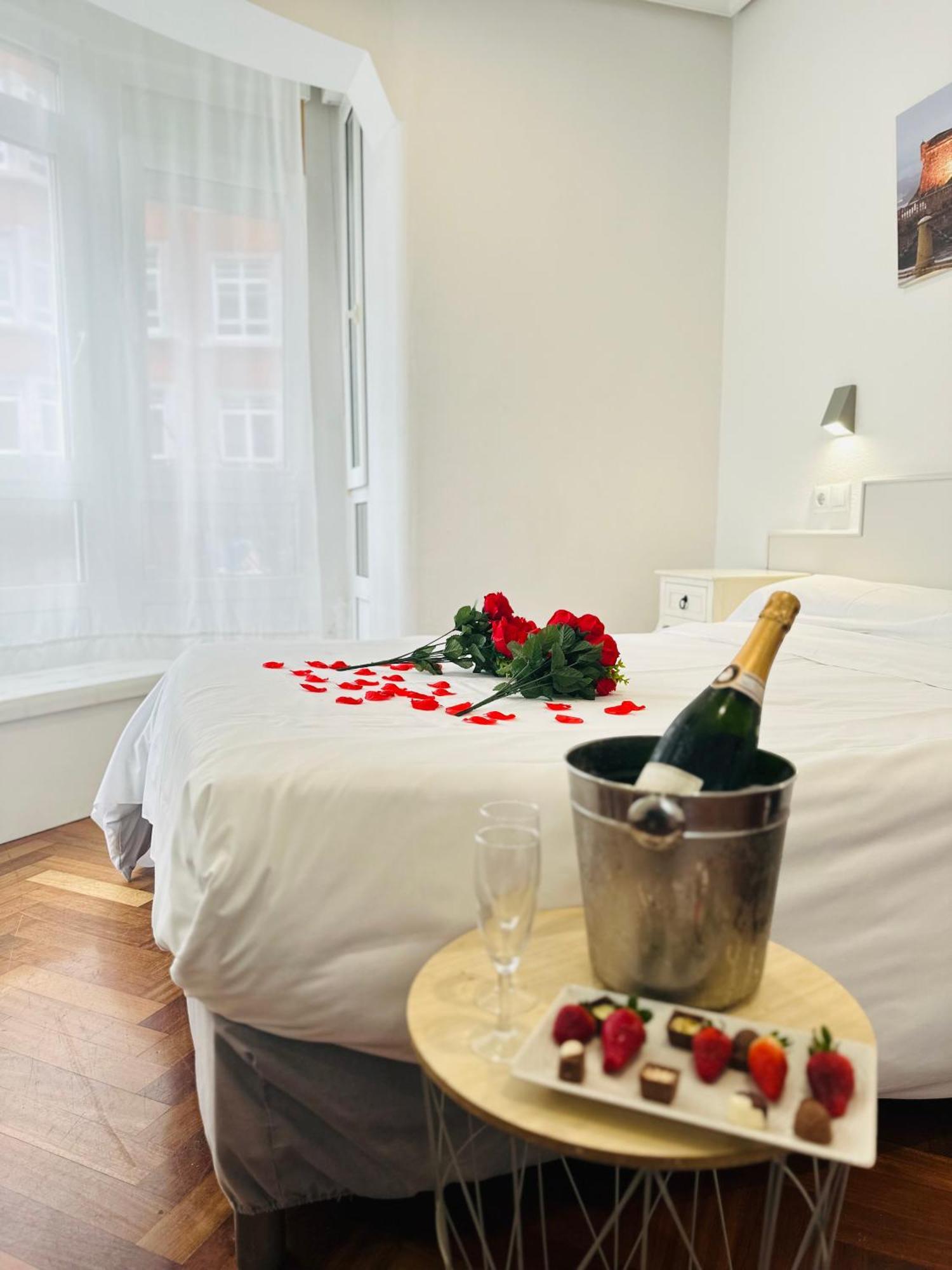 Hostal CostA Coruña Dış mekan fotoğraf